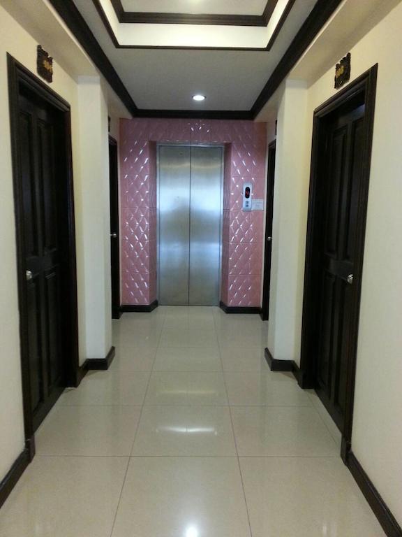 Safe House Hostel Patong Exterior foto